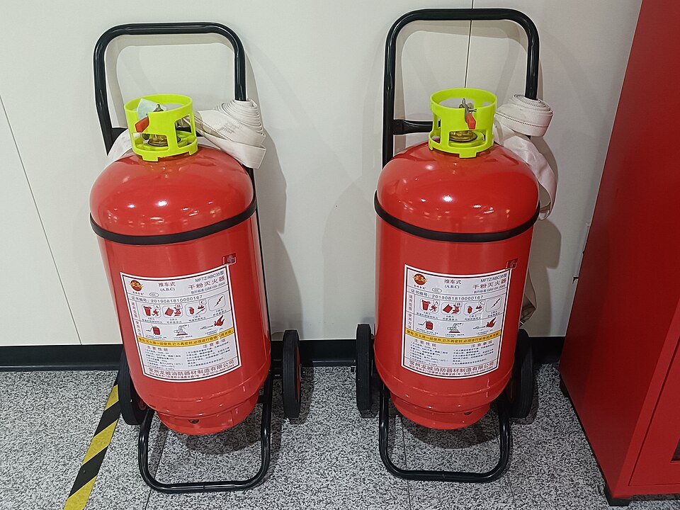 ABC Dry-Powder Extinguisher 6 kg