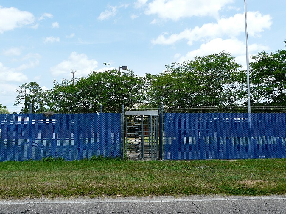 Full-Height Turnstile